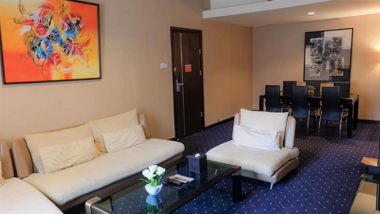 Swiss-Belhotel Silae Palu Dış mekan fotoğraf