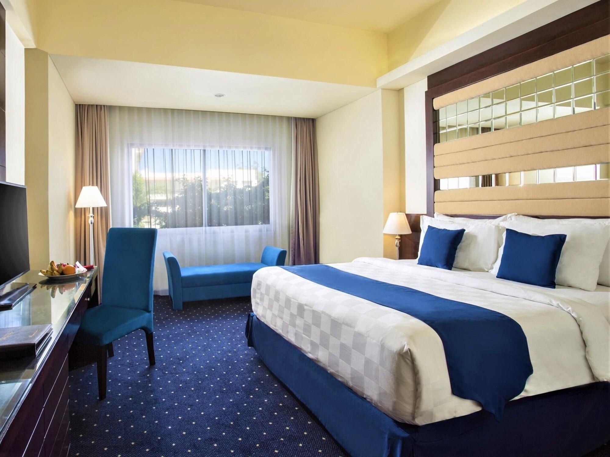 Swiss-Belhotel Silae Palu Dış mekan fotoğraf