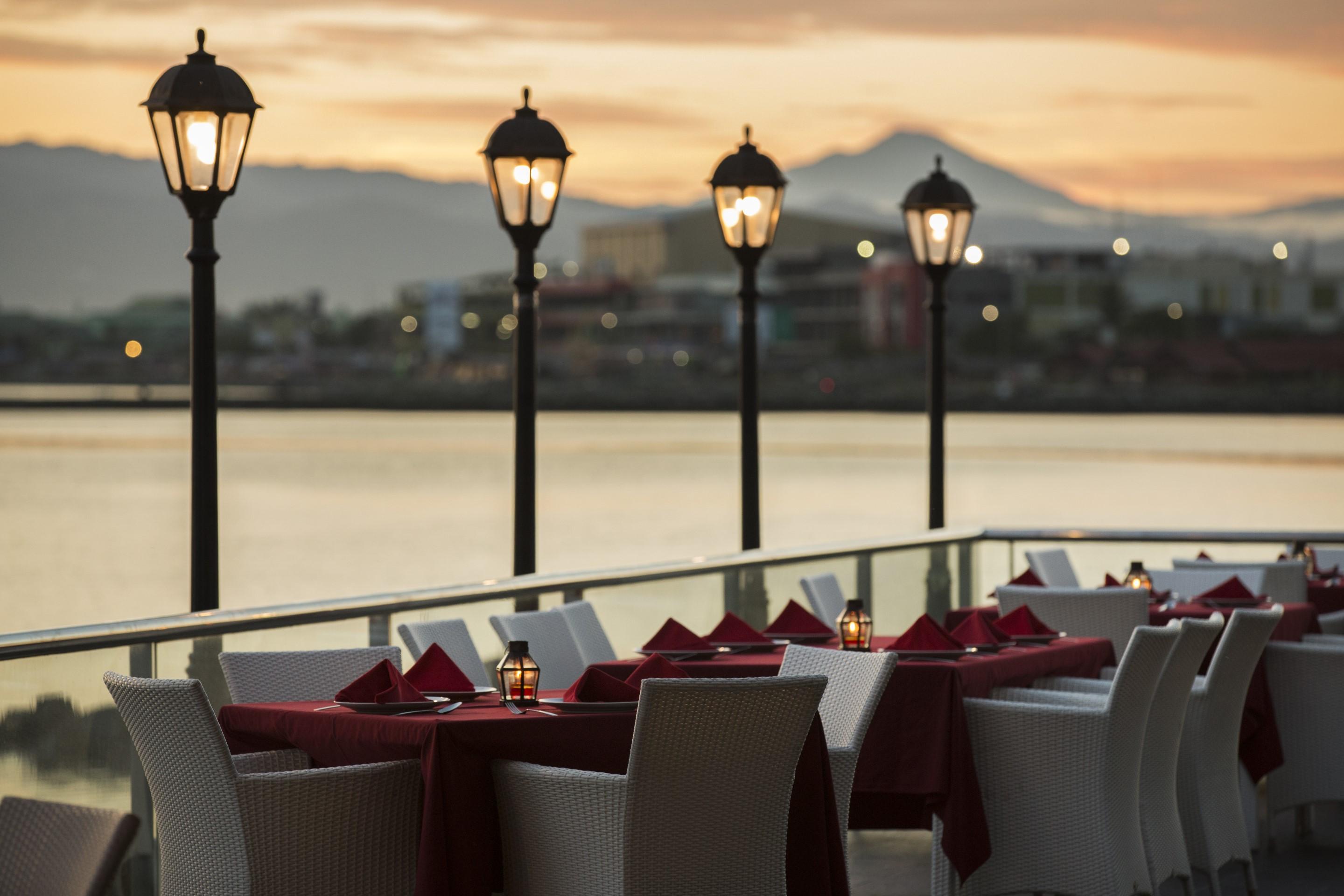 Swiss-Belhotel Silae Palu Dış mekan fotoğraf