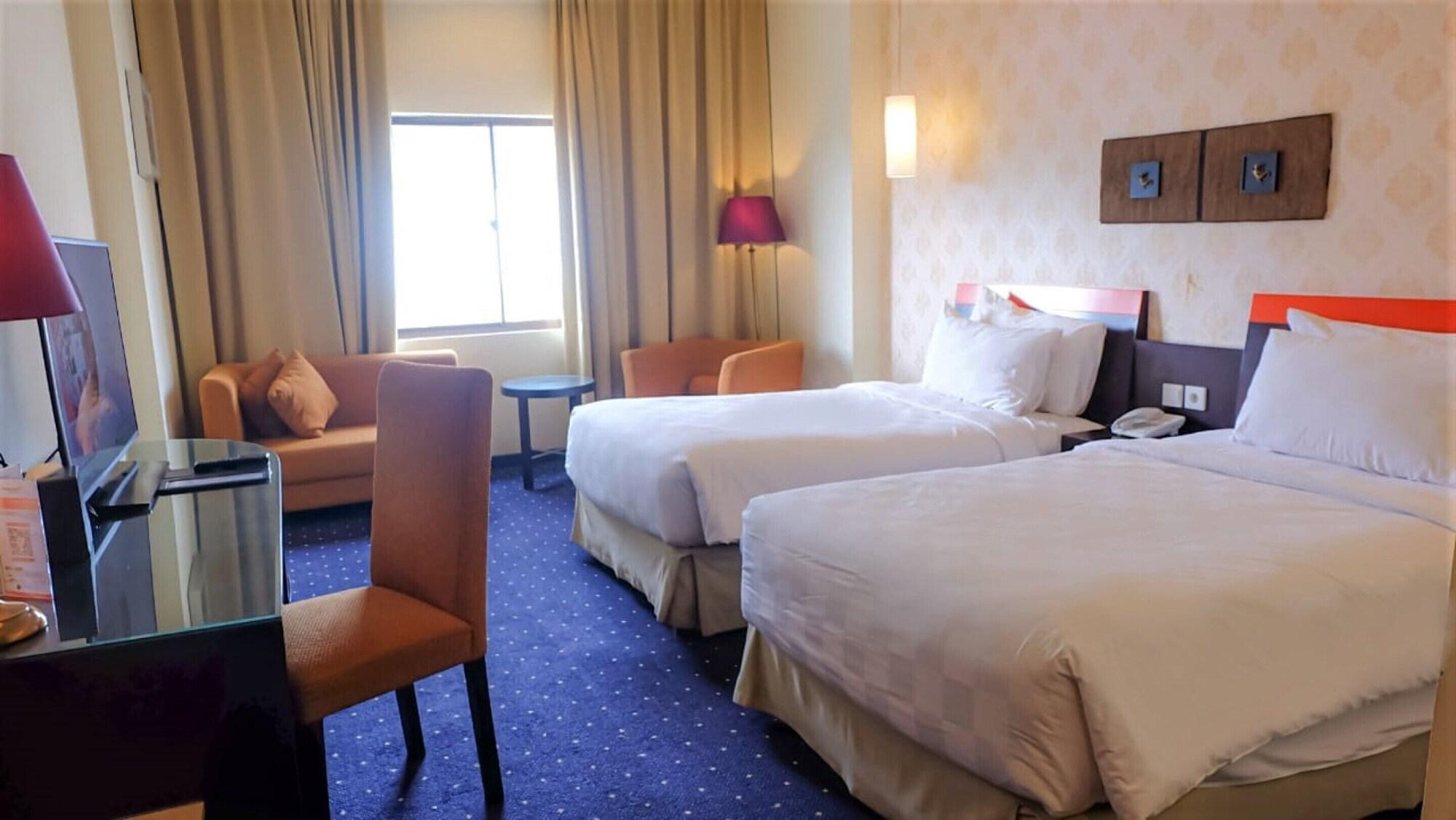 Swiss-Belhotel Silae Palu Dış mekan fotoğraf