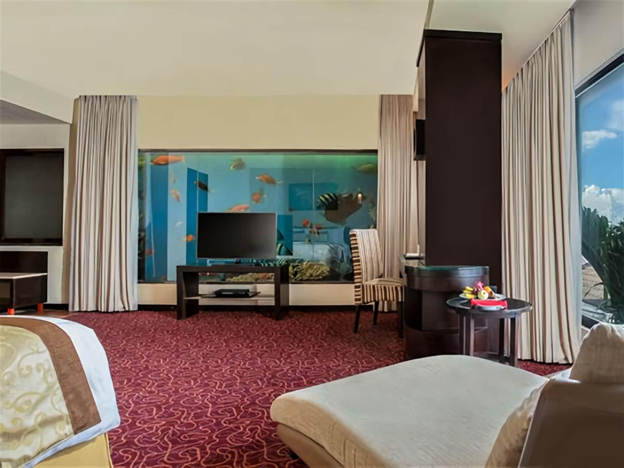 Swiss-Belhotel Silae Palu Dış mekan fotoğraf