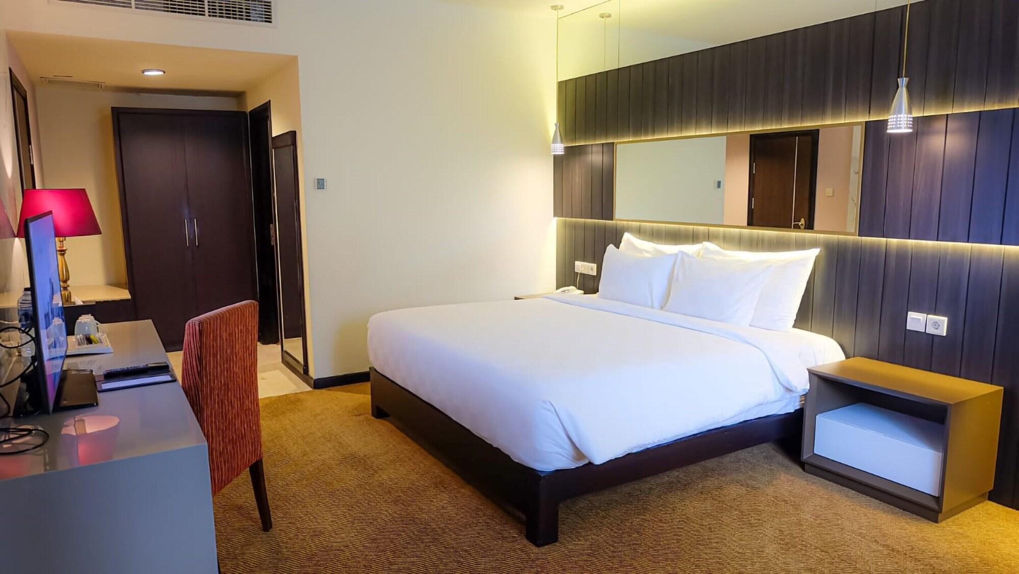 Swiss-Belhotel Silae Palu Dış mekan fotoğraf